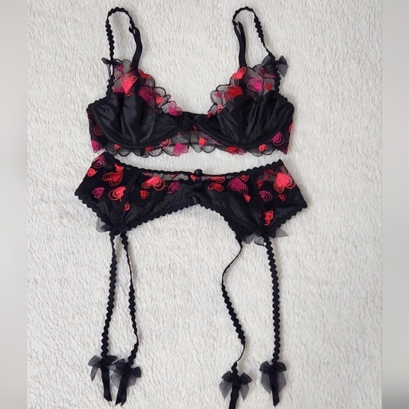 New!For Love and Lemons Love Potion Hearts Bra and Matching Garter Belt - Picture 7 of 16